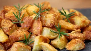 The Best Homemade Crunchy Roasted Potatoes | How Tasty Channel