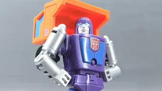 Stop Motion Review 111a - MechFansToys Engineer (Not Generations Huffer) feat. CardboardBots