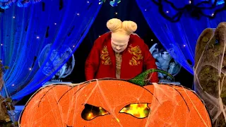 Mel B & Paddy McGuinness's Scare Maze - Celebrity Juice Series 22 Halloween Special