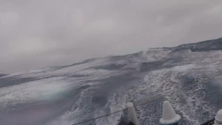 Images impressionnantes de la tempête à 150 milles du Cap Horn !