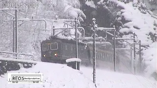 2000-02 [SDw] CLASSIC Wassen in WINTER part 3 - DEEP fresh snow! - Stunning shots, Historic Gotthard