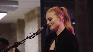 Freya Ridings - Merry Christmas Everyone (Shakin' Stevens cover live At Apple Covent Garden)