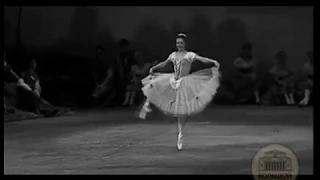 Ekaterina Maksimova in A. Adam’s  ballet "Giselle".
