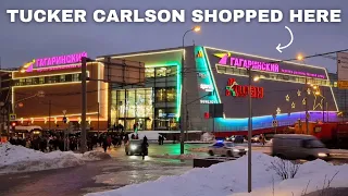 Where did TUCKER CARLSON Shop in Moscow ?