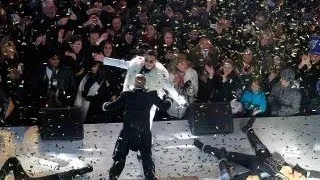 PSY & Mc HAMMER: Gangnam Style (NEW YEARS ROCKIN THE EVE PERFORMANCE 2012)