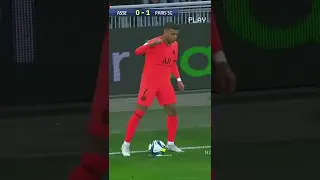 Mbappe tried to copy Ronaldo skill 😥