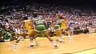Robert Parish 1984 Finals - 25pts 12reb (Game 4) vs. Lakers