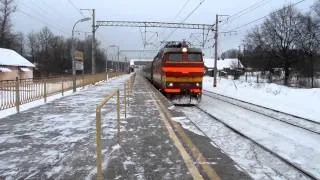 Электровоз ЧС2Т-1024 с поездом №219 (СПб → Москва)