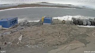 2021-01-25 Mawson Station Antarctica [Timelapse] 05:44:54 UTC