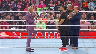 Cody Rhodes confronta a Roman Reigns después de WrestleMania 39 - WWE Raw 03/04/2023 (En Español)