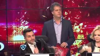 Showmatch 2014 - Pelea, baja puntuación y escándalo con su compañero para Vicky Xipolitakis