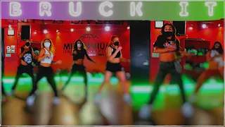 Gabriela Barra & Enola Bedard - Spice, Jugglerz - Bruck It - Kirsten Dodgen Choreography