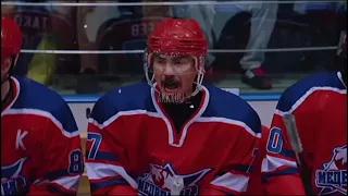 Макеев вышел на лёд 🔥💫🏒 🐻 Молодежка🐻