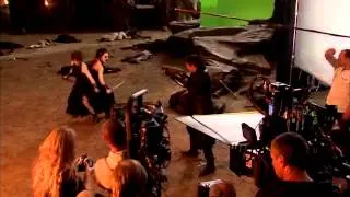 Hansel and Gretel Witch Hunters - Behind The Scenes Shifted Archives)