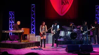 Kenny Wayne Shepherd w/ Ally Venable 2021-11-12 Scottish Rite Aud "I've Got to Use My Imagination"