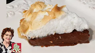 Epic Southern Cooking: Indulgent Chocolate Meringue Pie Meets Juicy Hamburger Steak!