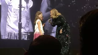 ADELE - "OMG, I knew you when you were a baby!!" - Amsterdam