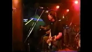 Foo Fighters - Alone + Easy Target (Much Music 1997)