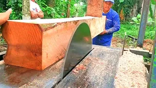 Super mantap hasil penggergajian kayu mahoni di buat papan pakai gergaji mesin serkel rakitan