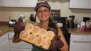 Homemade Hamburger Buns... In about an hour!