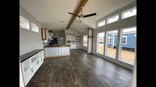 2 bedroom tiny home cabin with porch review