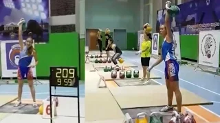 Ольга Ярёменко - 209 подъёмов (!!!) в рывке гири 24 кг (вид спереди и сбоку)