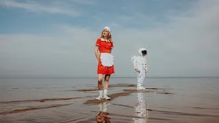 ZEBRENE & ELIZABETE GAILE  "VASARAS RAIBUMI" (Official Music Video)