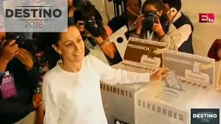 Claudia Sheinbaum arriba a su casa de campaña