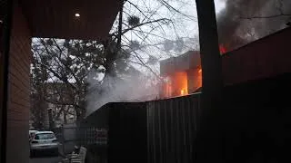 Пожар в Киеве. Горит ресторан Ватра на Городецкого