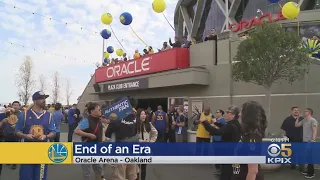 Warriors Fans Reminisce At Last Regular Season Game At Oracle Arena