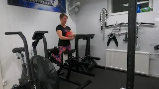 Glute Ham Raise (GHR)