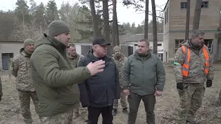 У Києві сформували окремий стрілецький батальйон, він проходить підготовку - КМВА