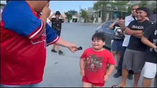 Iker gordito (me la pelan la vrg* todos) vídeo corto.