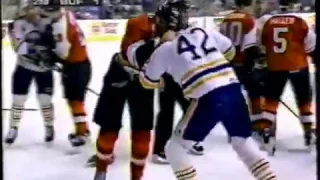 Philadelphia Flyers Eric Lindros 3rd season goals 27 28 29 Fight 1994-95