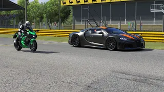 Kawasaki Ninja H2 SX vs Bugatti Chiron Super Sport 300+ at Monza Full Course