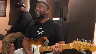 Legendary guitarist Jubu Smith,  dropping knowledge to all musicians looking to become a legendary