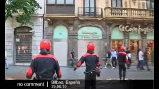 Spain: Clashes in Bilbao between police and...