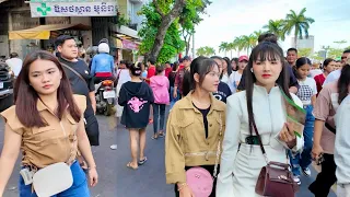 Street Virtual Walk - Evening Scene - Cambodia Walking Tour [4K]