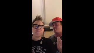 blink-182 backstage in Barcelona - 04/10/2023 - Mark Hoppus live stream