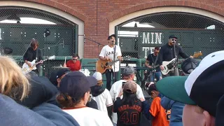 Phil Wickham - Your Love Awakens Me at 2018 San Francisco Giants Fellowship Day