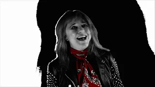 Suzi Quatro - The Devil In Me (Official Video)