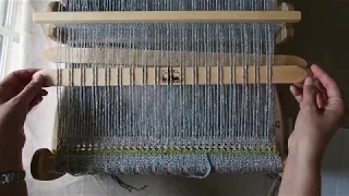 How to use a pick up stick with your rigid heddle loom