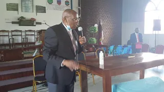 Pasteur R. Mwangachuchu Président du NECUM avec I WILL GO des Jeunes Goma