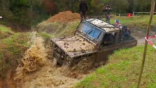 Off-Road 4x4 ► Très humide 🌊 Il attaque le bourbier en Land Rover Defender 💪 Le Cateau 2023