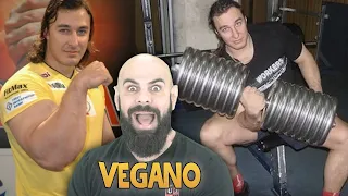 REAGINDO AO HOMEM VEGANO MAIS FORTE DO MUNDO | ALEXEY VOEVODA