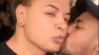Neymar kissing a man 🔥🔥🔥