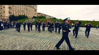 Оркестр курсантов военного института (военных дирижеров) в Парке Победы на Поклонной горе. 25.05.19