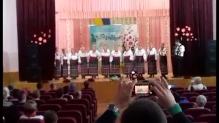 укр.народ.пісня "їдуть козаченьки".