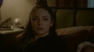 Legacies 4x13 Ending scene. Hope sees her humanity