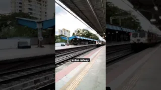 (Ahmedabad - CSMT)// Shatabdi Express high speed crossing at 130 kmph #tranding #shorts #viral